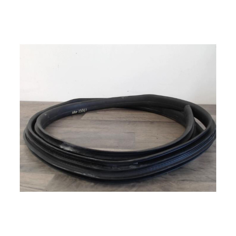 Joint de porte arriere gauche FORD FIESTA 6 PHASE 1 d’occasion