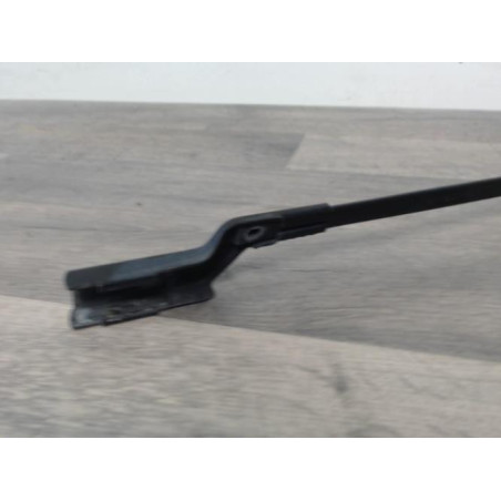 Bras essuie glace avant droit PEUGEOT 206 PHASE 1 d’occasion