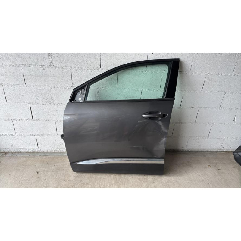 Porte avant gauche PEUGEOT 3008 2 PHASE 2 d’occasion