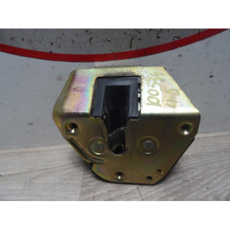 Serrure de porte laterale droite PEUGEOT  d’occasion