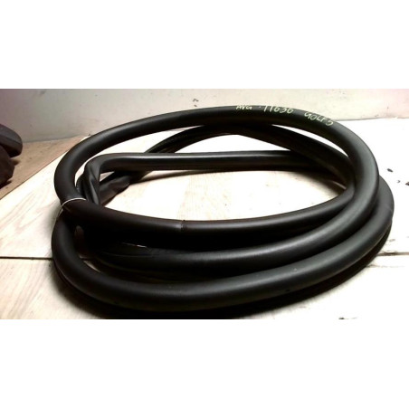 Joint de porte avant gauche VOLKSWAGEN GOLF 5 d’occasion