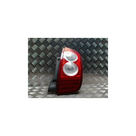 Feu arriere principal droit (feux) NISSAN MICRA 3 PHASE 3 d’occasion
