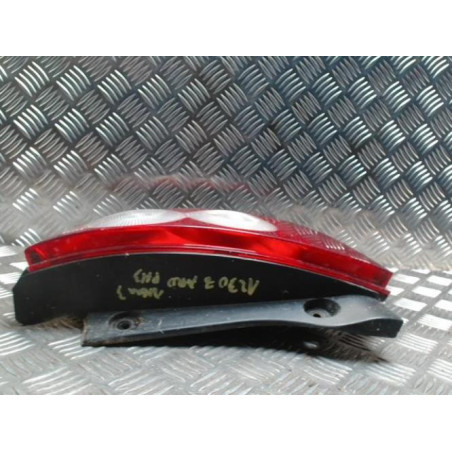 Feu arriere principal droit (feux) NISSAN MICRA 3 PHASE 3 d’occasion