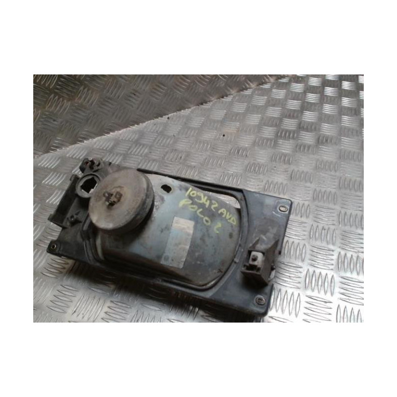 Optique avant principal droit (feux)(phare) VOLKSWAGEN POLO 2 PHASE 2 d’occasion