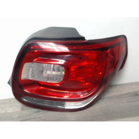 Feu arriere principal droit (feux) CITROEN DS3 PHASE 1 d’occasion