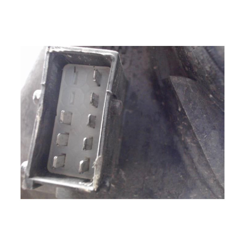 Optique avant principal droit (feux)(phare) OPEL MERIVA A PHASE 2 d’occasion