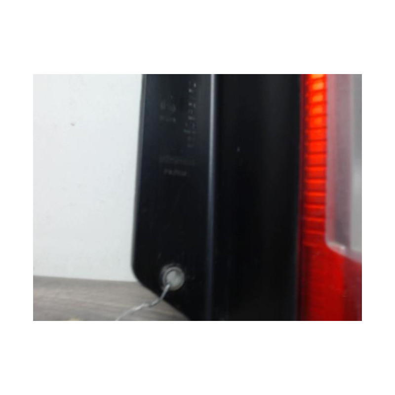 Feu arriere principal droit (feux) CITROEN NEMO d’occasion
