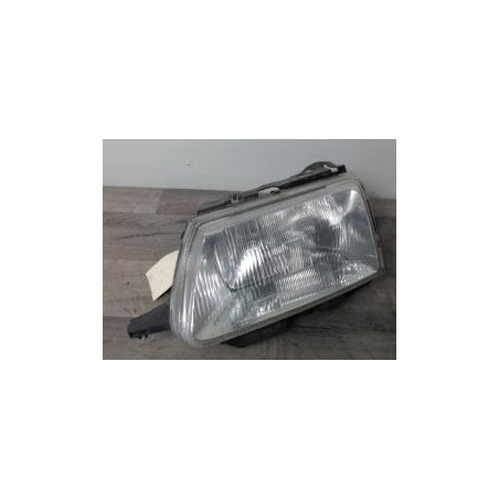 Optique avant principal gauche (feux)(phare) CITROEN SAXO PHASE 1 d’occasion