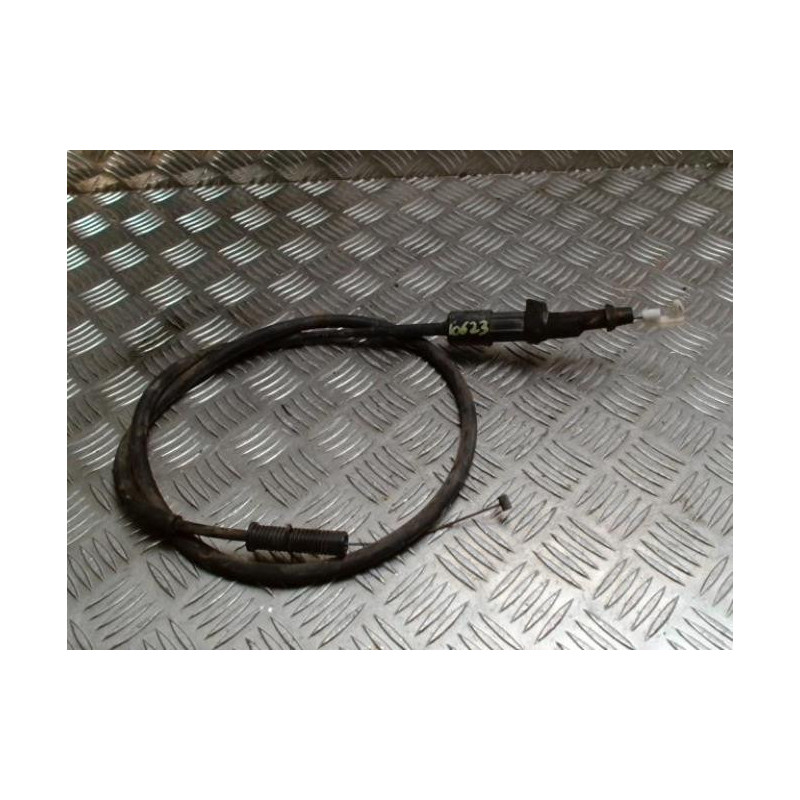 Cable d'accelerateur PEUGEOT 106 PHASE 1 d’occasion
