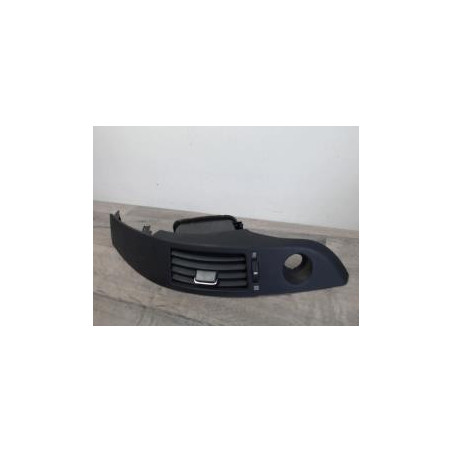 Aerateur tableau de bord TOYOTA COROLLA VERSO 2 PHASE 1 d’occasion