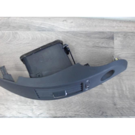 Aerateur tableau de bord TOYOTA COROLLA VERSO 2 PHASE 1 d’occasion