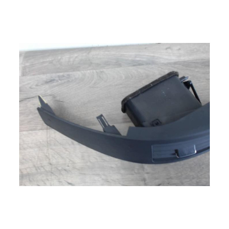 Aerateur tableau de bord TOYOTA COROLLA VERSO 2 PHASE 1 d’occasion