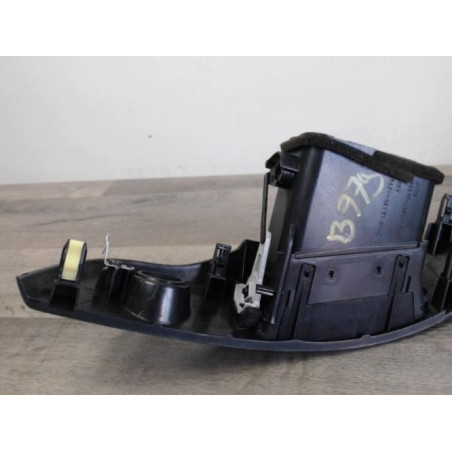 Aerateur tableau de bord TOYOTA COROLLA VERSO 2 PHASE 1 d’occasion