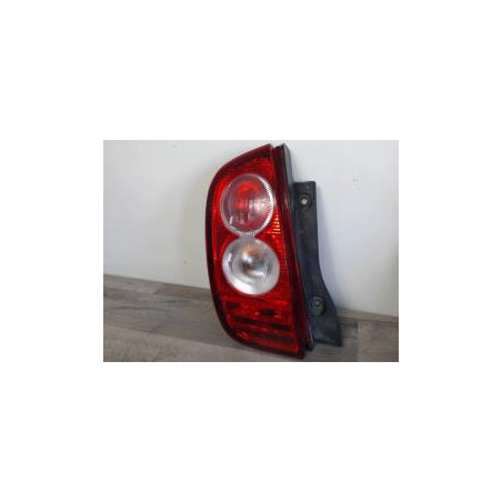 Feu arriere principal gauche (feux) NISSAN MICRA 3 PHASE 2 d’occasion