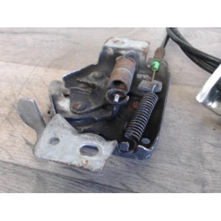 Cable ouverture capot SUZUKI GRAND VITARA 1 d’occasion