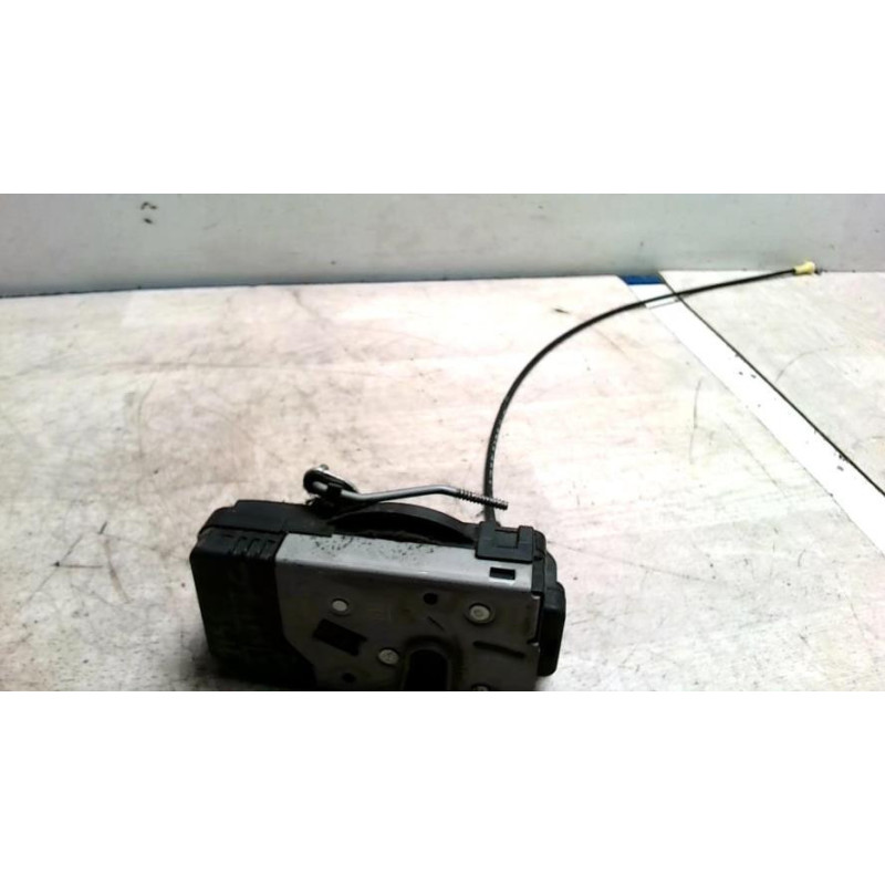 Serrure avant droit RENAULT TRAFIC 2 PHASE 2 d’occasion