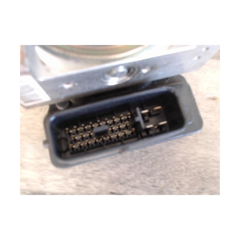 Bloc ABS (freins anti-blocage) SUZUKI GRAND VITARA 1 d’occasion