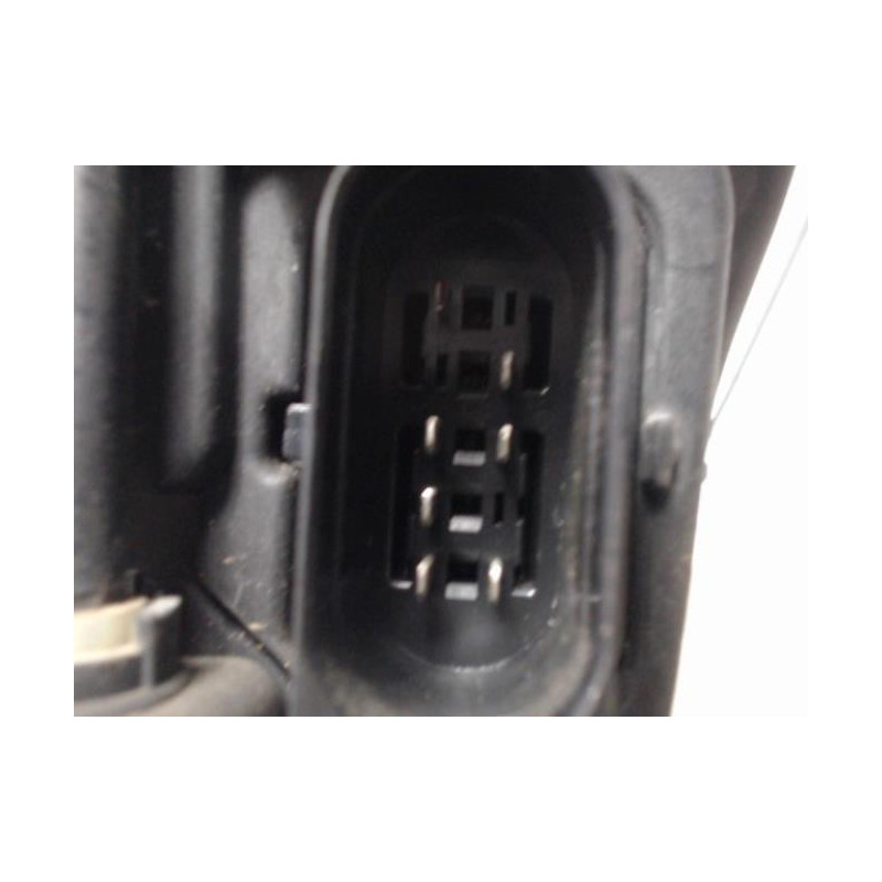Optique avant principal droit (feux)(phare) VOLKSWAGEN POLO 6 PHASE 1 d’occasion