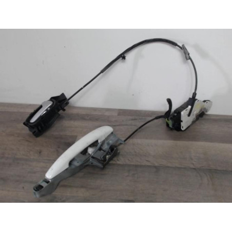 Serrure avant droit PEUGEOT 207 PHASE 1 d’occasion