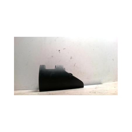 Enjoliveur de feu arriere droit RENAULT KANGOO 2 PHASE 1 d’occasion