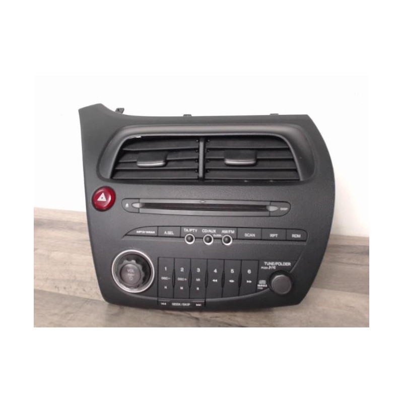 Autoradio d'origine HONDA CIVIC 8 PHASE 1 d’occasion