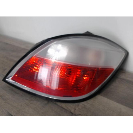 Feu arriere principal droit (feux) OPEL ASTRA H PHASE 1 d’occasion