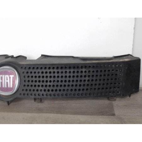 Calandre FIAT PANDA 2 PHASE 2 d’occasion