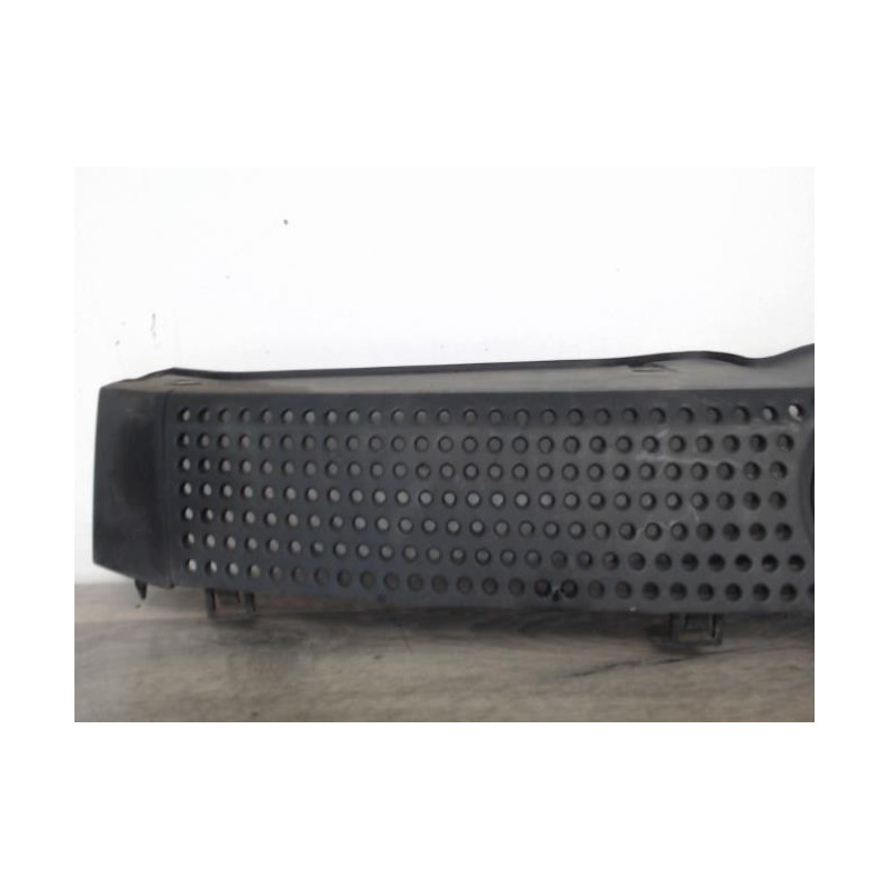 Calandre FIAT PANDA 2 PHASE 2 d’occasion