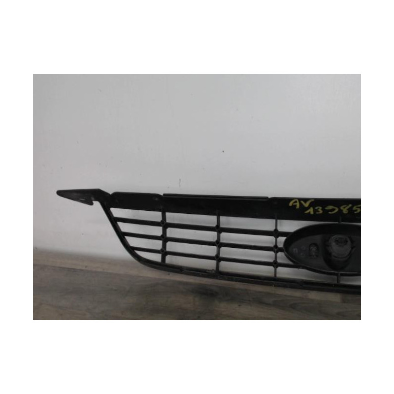 Calandre FORD FOCUS 2 PHASE 2 d’occasion