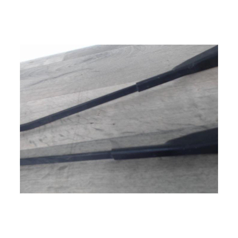 Bras essuie glace avant HYUNDAI I 20 1 PHASE 1 d’occasion