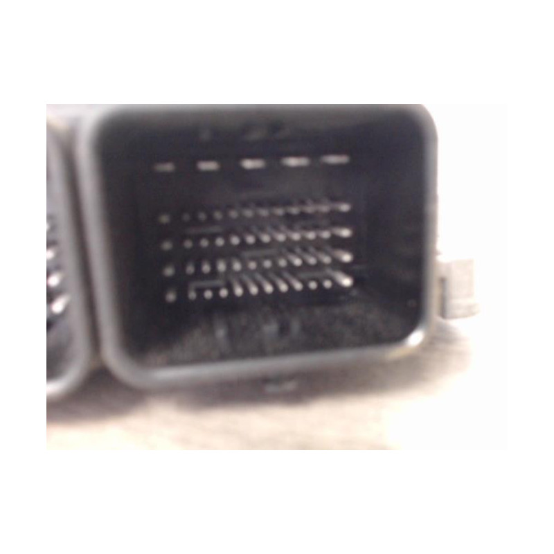 Calculateur FORD FIESTA 6 PHASE 1 d’occasion
