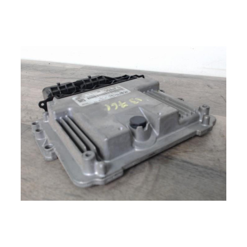 Calculateur FORD FIESTA 6 PHASE 1 d’occasion