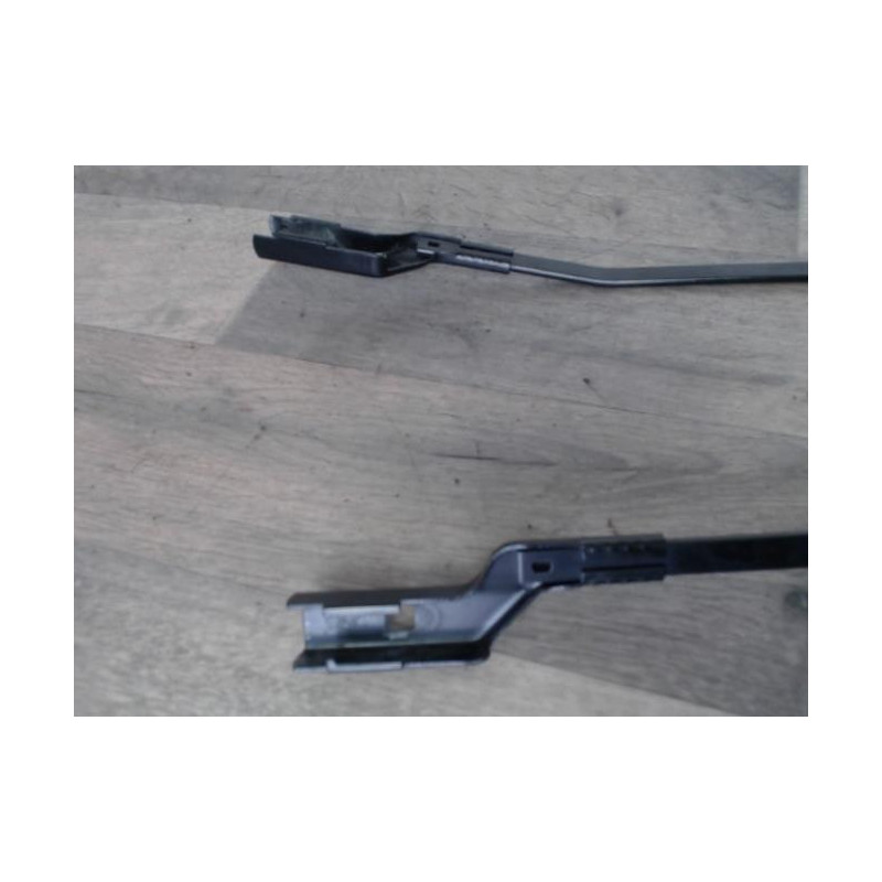 Bras essuie glace avant PEUGEOT 308 1 PHASE 1 d’occasion
