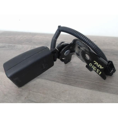 Attache ceinture arriere centrale HONDA CIVIC 8 PHASE 1 d’occasion