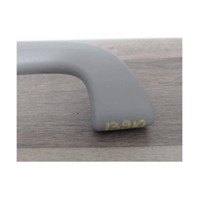 Poignee de maintien arriere gauche HONDA CIVIC 8 PHASE 1 d’occasion