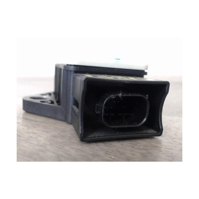 Capteur de vitesse (capteur tachymetrique) HONDA CIVIC 8 PHASE 1 d’occasion