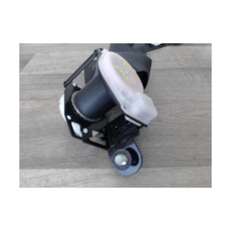 Ceinture arriere droit HONDA CIVIC 8 PHASE 1 d’occasion