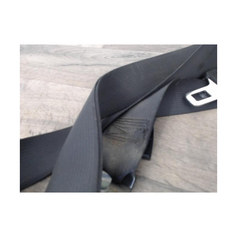 Ceinture arriere droit HONDA CIVIC 8 PHASE 1 d’occasion