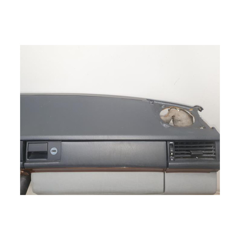 Tableau de bord MERCEDES 300 W124 PHASE 1 d’occasion