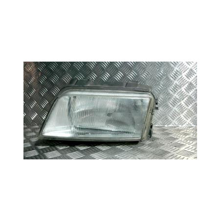 Optique avant principal gauche (feux)(phare) AUDI A4 1 PHASE 1 d’occasion