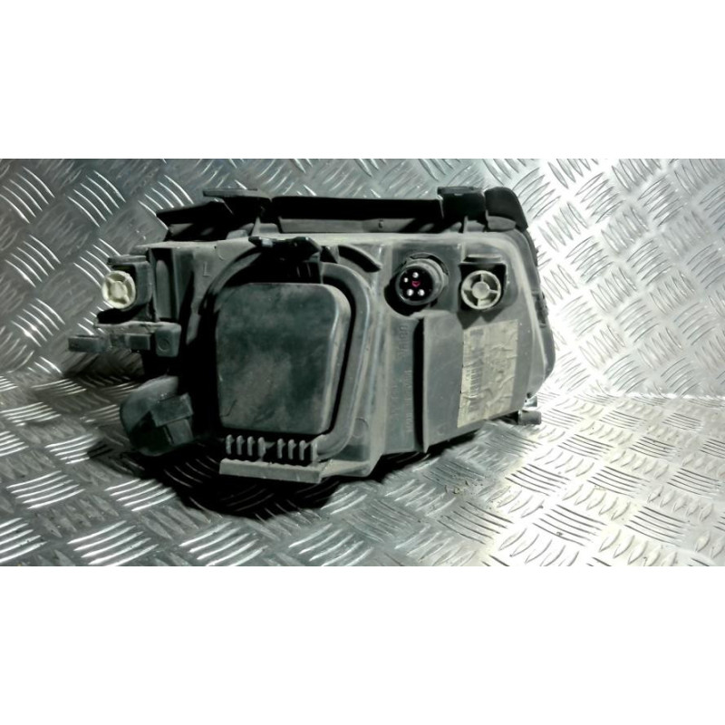 Optique avant principal gauche (feux)(phare) AUDI A4 1 PHASE 1 d’occasion
