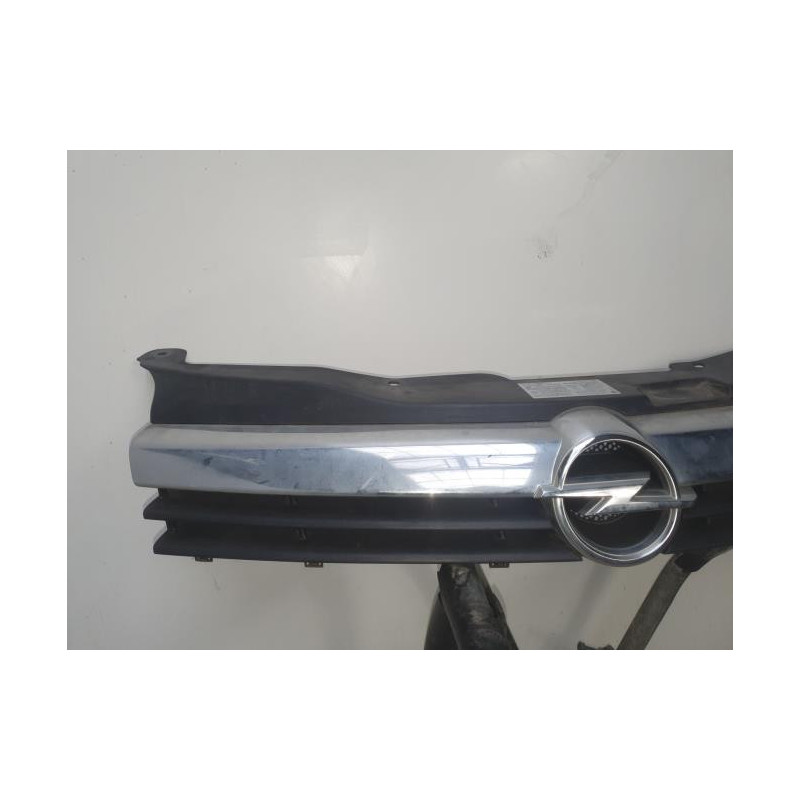 Calandre OPEL ASTRA H PHASE 1 d’occasion