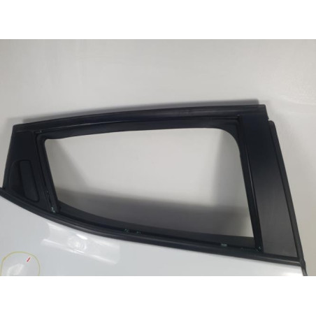 Porte arriere droit RENAULT CLIO 4 PHASE 1 d’occasion