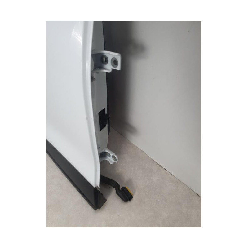 Porte arriere droit RENAULT CLIO 4 PHASE 1 d’occasion