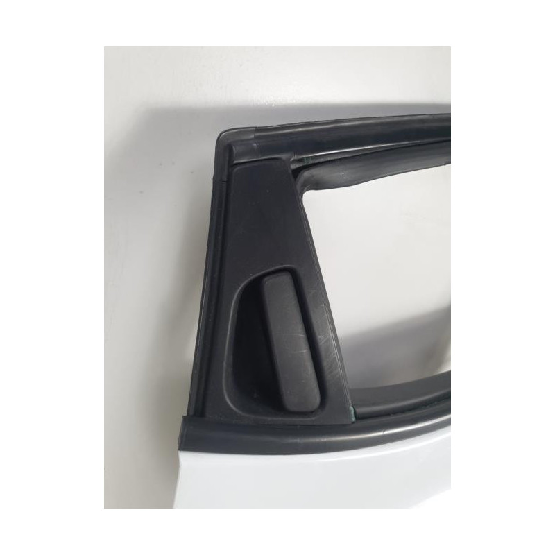 Porte arriere droit RENAULT CLIO 4 PHASE 1 d’occasion