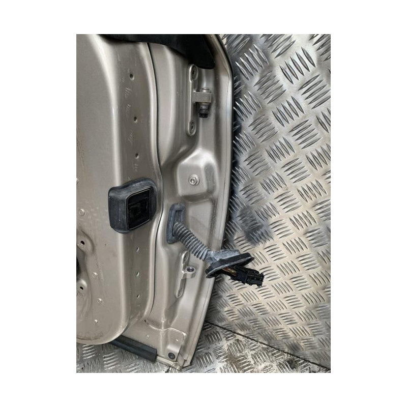 Porte avant gauche BMW SERIE 5 F07 GRAN TURISMO PHASE 1 d’occasion