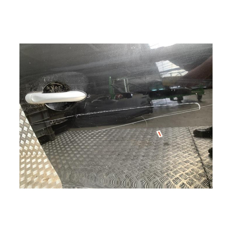 Porte avant droit RENAULT SCENIC 3 PHASE 1 d’occasion
