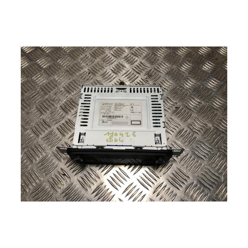 Autoradio d'origine RENAULT CLIO 4 PHASE 1 d’occasion