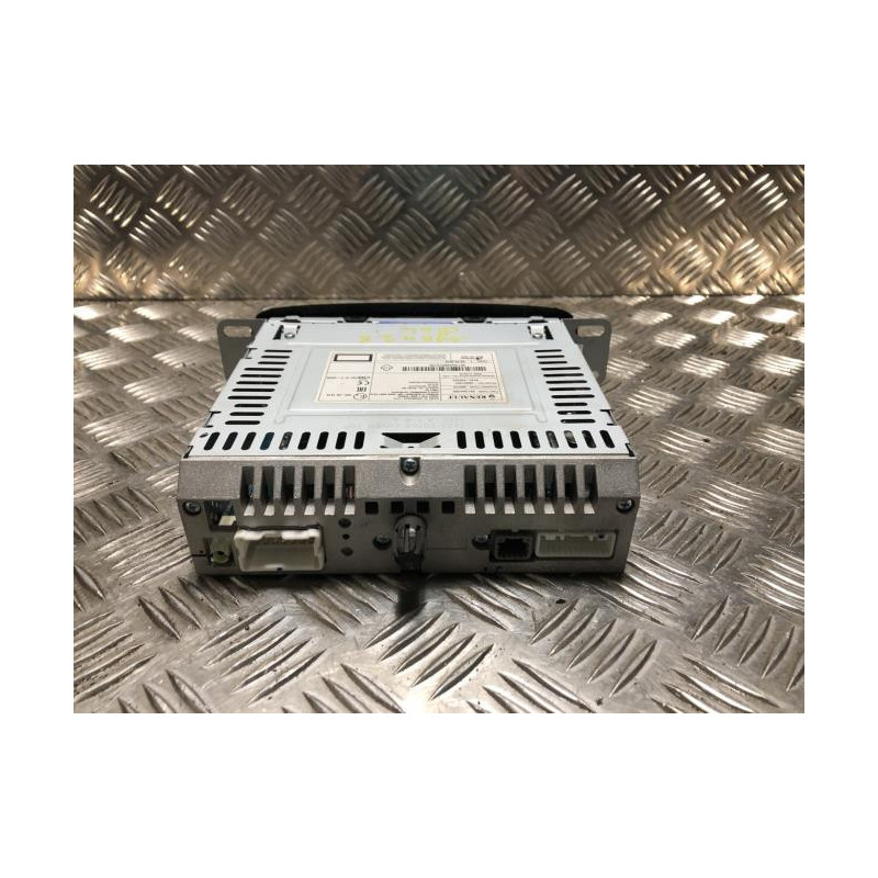 Autoradio d'origine RENAULT CLIO 4 PHASE 1 d’occasion