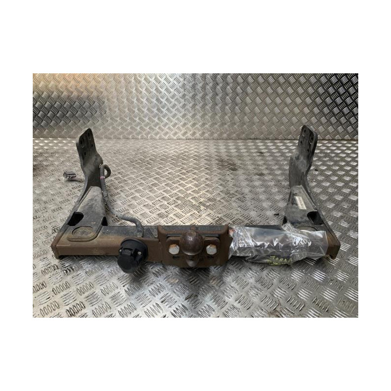 Attelage (boule de remorquage) FORD TRANSIT CUSTOM PHASE 1 d’occasion